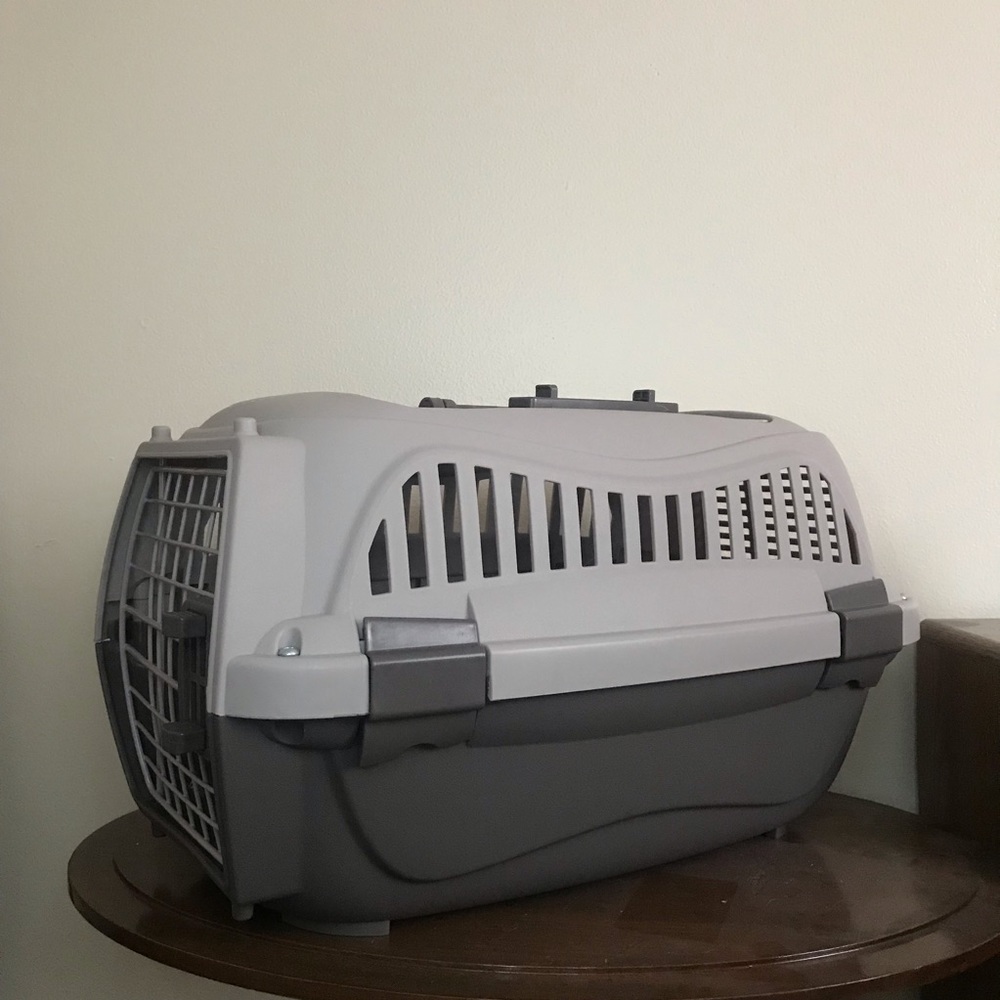 Pet Carrier / 2-Door Collapsable Pet Crate